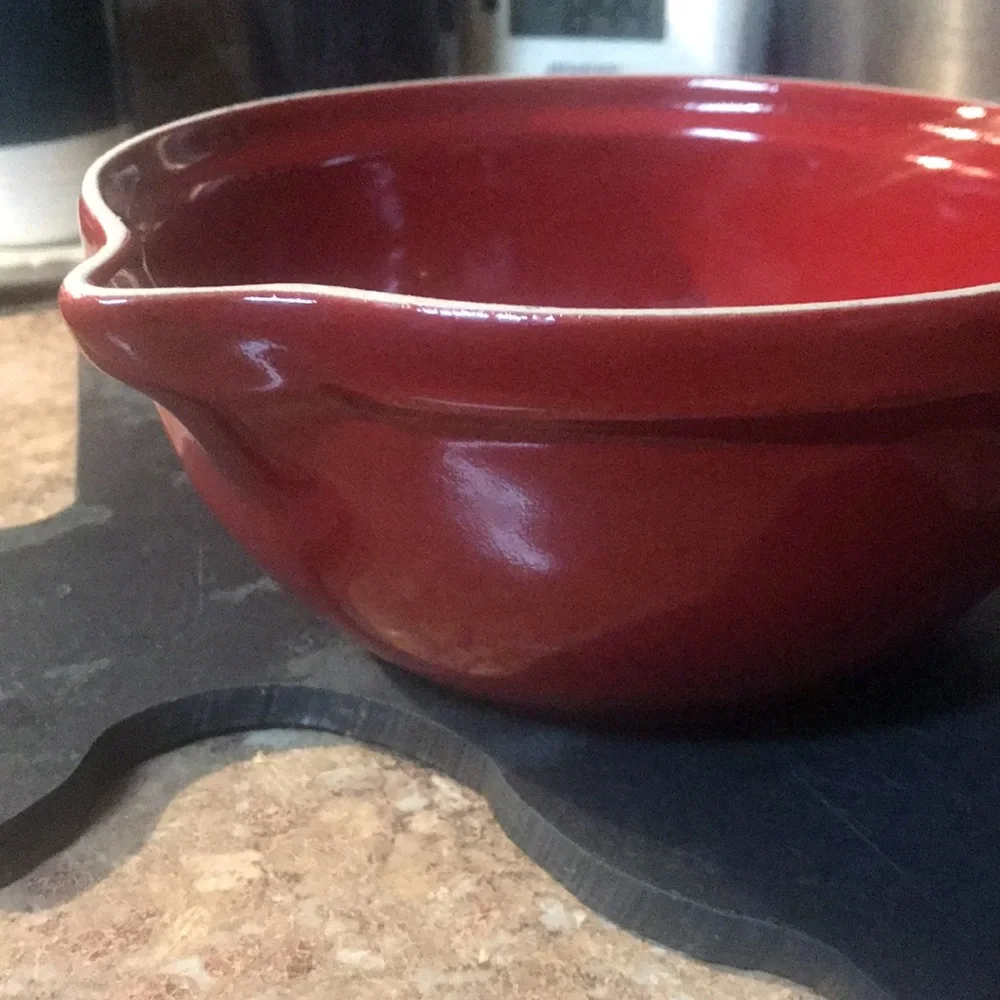 Emile Henry Fondue Pot with Pouring Rim